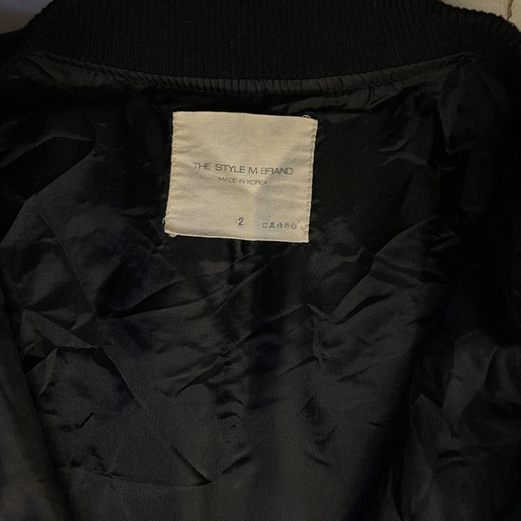 UNISEX Drop Shoulder Dual Pocket Black Overcoat - Picture 9 of 11